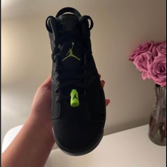 Jordan 6 black